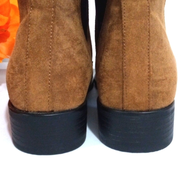 SEVEN 7 FAUX SUEDE LITE BROWN BLACK POINTED TOE PULL-ON ANKLE BOOTS SIZE 7 NWT - Picture 6 of 10